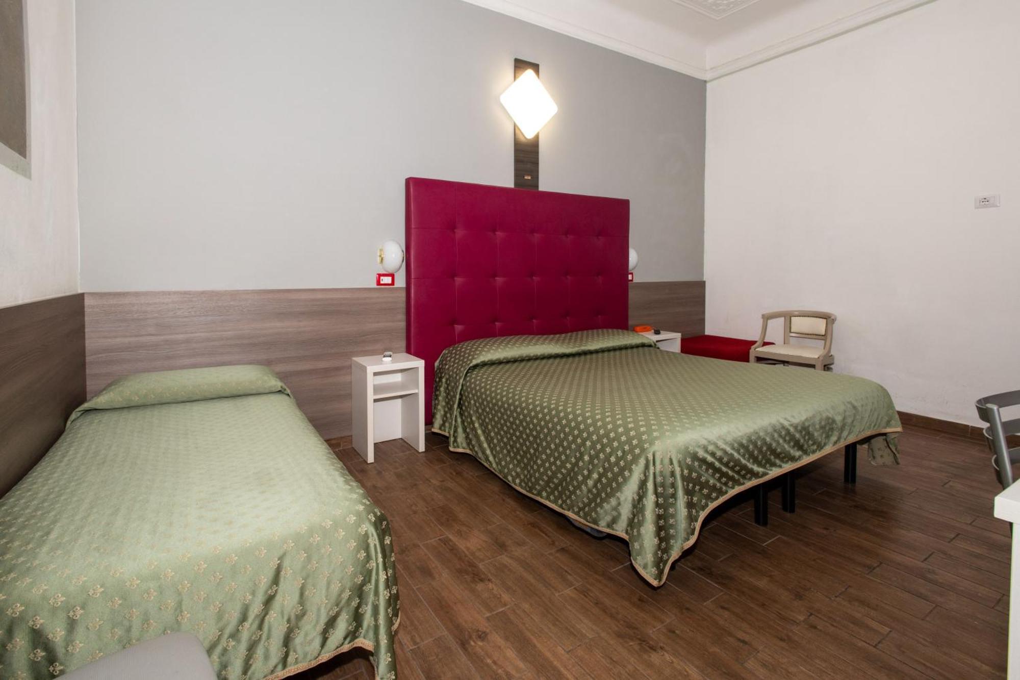 Hotel Piola