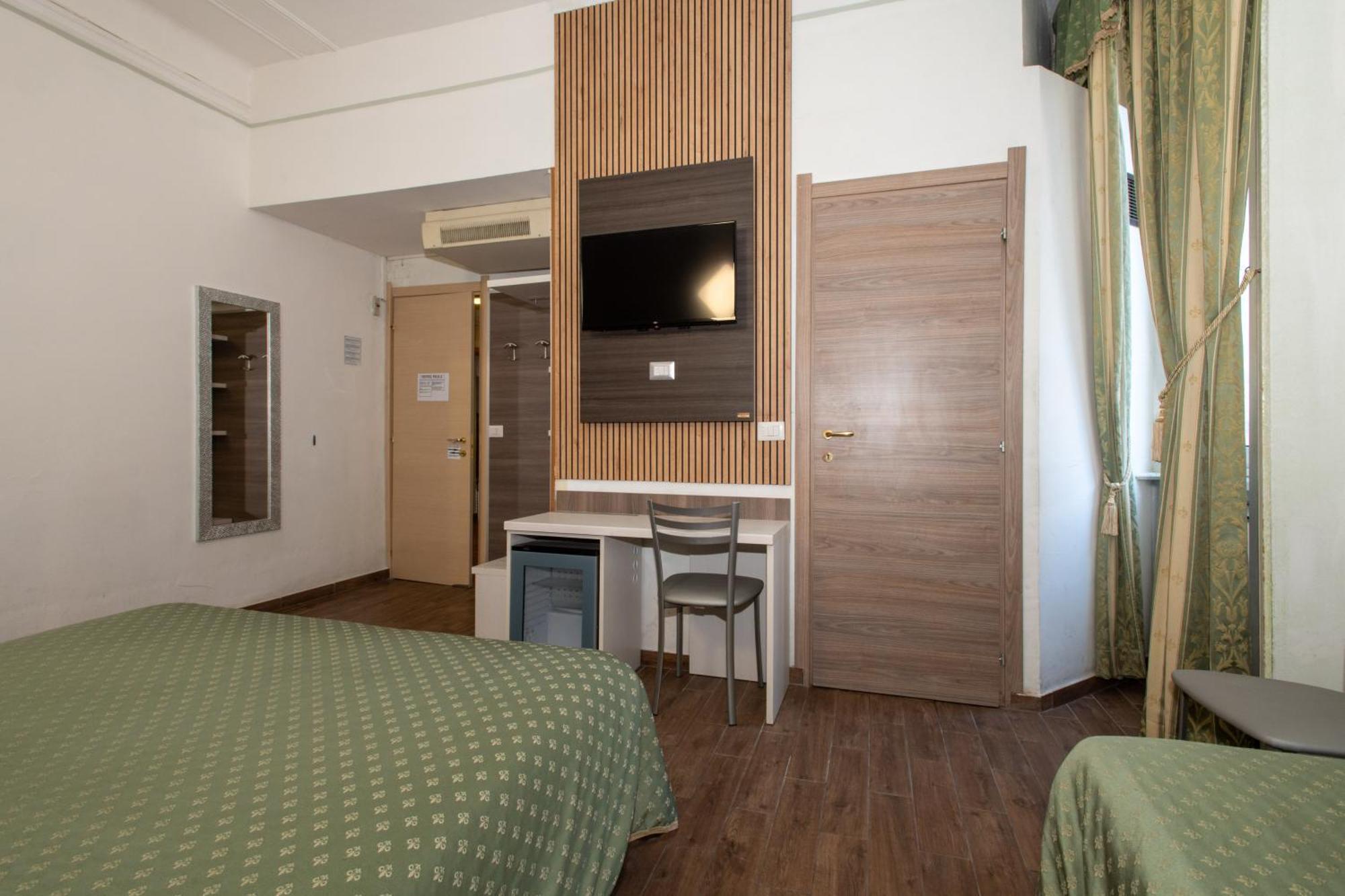 Piola Hotel 2*