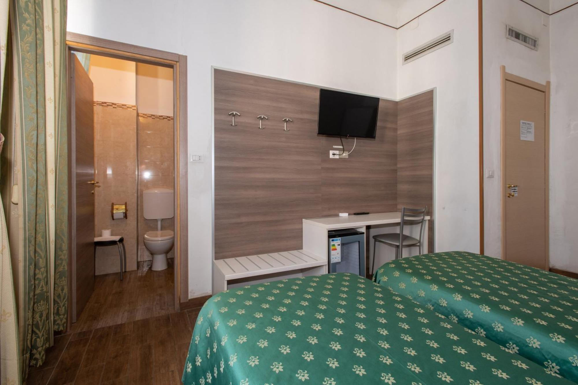 Hotel Piola